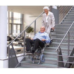 Schodołaz kroczący z krzesłem C-MAX Mobilex Zjazd po schodach